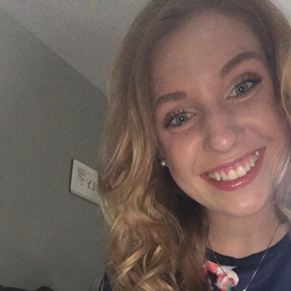 Meet your Posher, Abby